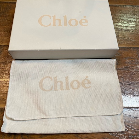 Chloe Leather Long Wallet - Picture 5 of 10